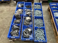 Partij bevestigingsmateriaal - afbeelding 1 van  7