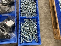 Partij bevestigingsmateriaal - afbeelding 7 van  7