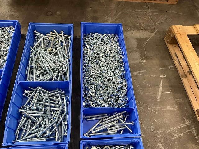 Partij bevestigingsmateriaal - afbeelding 6 van  7