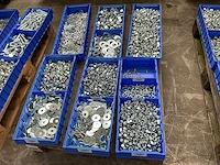 Partij bevestigingsmateriaal - afbeelding 1 van  7