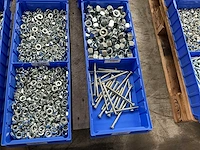 Partij bevestigingsmateriaal - afbeelding 7 van  7