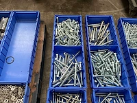 Partij bevestigingsmateriaal - afbeelding 2 van  7