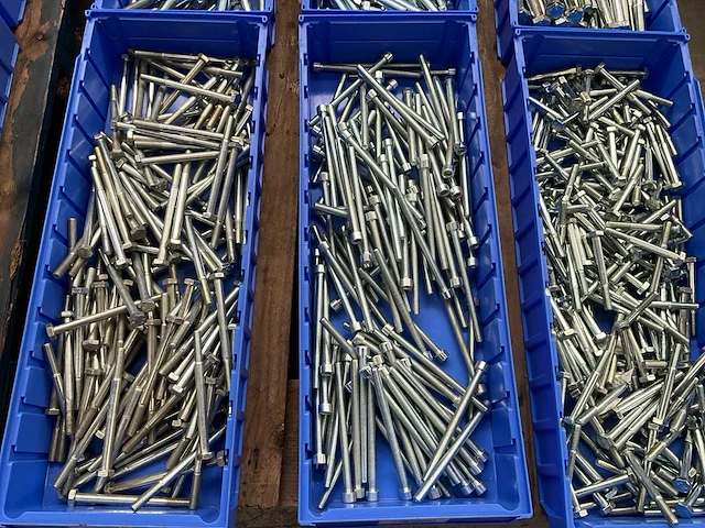 Partij bevestigingsmateriaal - afbeelding 5 van  7