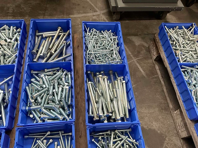 Partij bevestigingsmateriaal - afbeelding 6 van  7