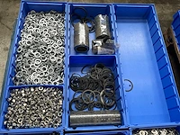 Partij bevestigingsmateriaal - afbeelding 4 van  6