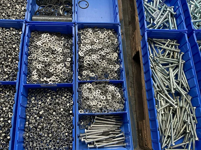Partij bevestigingsmateriaal - afbeelding 6 van  6