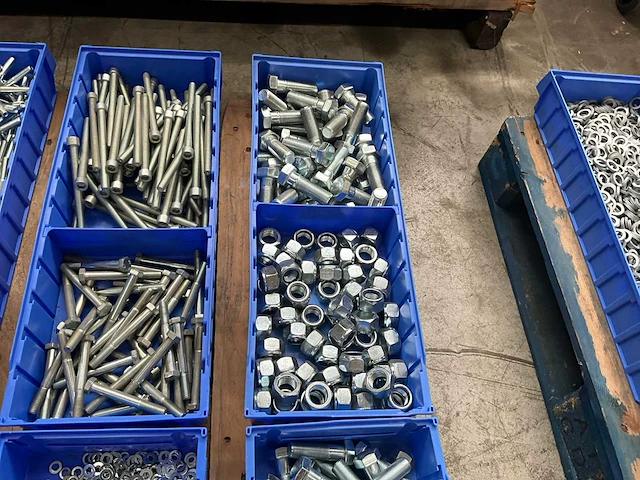 Partij bevestigingsmateriaal - afbeelding 6 van  7