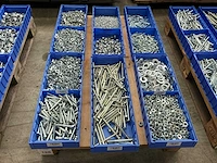 Partij bevestigingsmateriaal - afbeelding 1 van  7