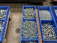 Partij bevestigingsmateriaal - afbeelding 2 van  7