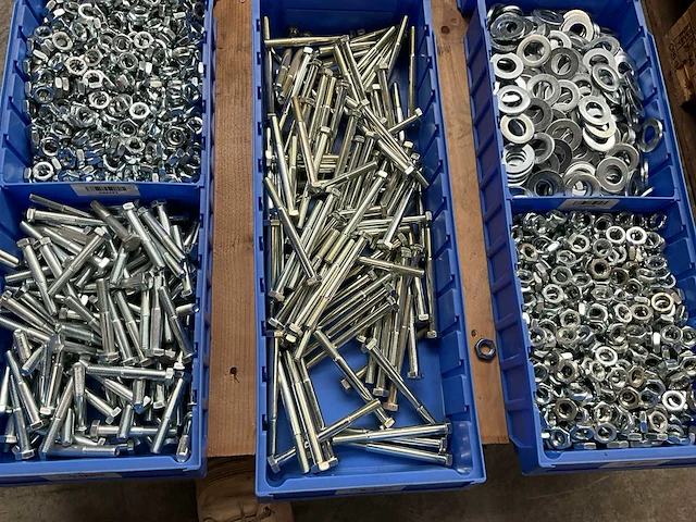 Partij bevestigingsmateriaal - afbeelding 5 van  7