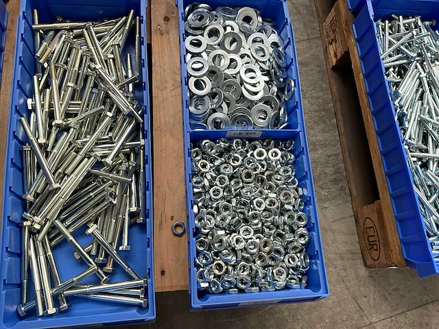 Partij bevestigingsmateriaal - afbeelding 7 van  7