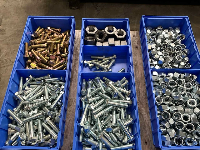 Partij bevestigingsmateriaal - afbeelding 4 van  7