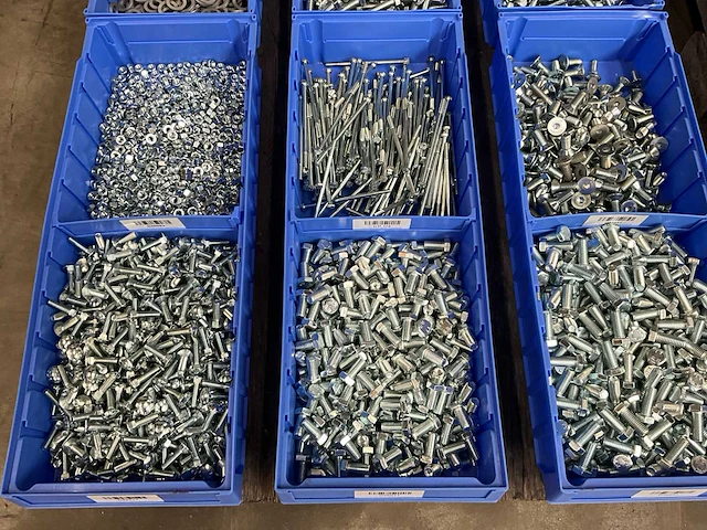 Partij bevestigingsmateriaal - afbeelding 5 van  7