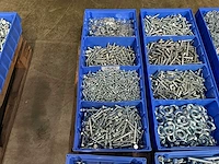 Partij bevestigingsmateriaal - afbeelding 2 van  7