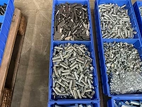 Partij bevestigingsmateriaal - afbeelding 2 van  7
