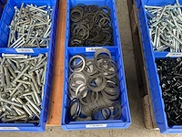 Partij bevestigingsmateriaal - afbeelding 7 van  7
