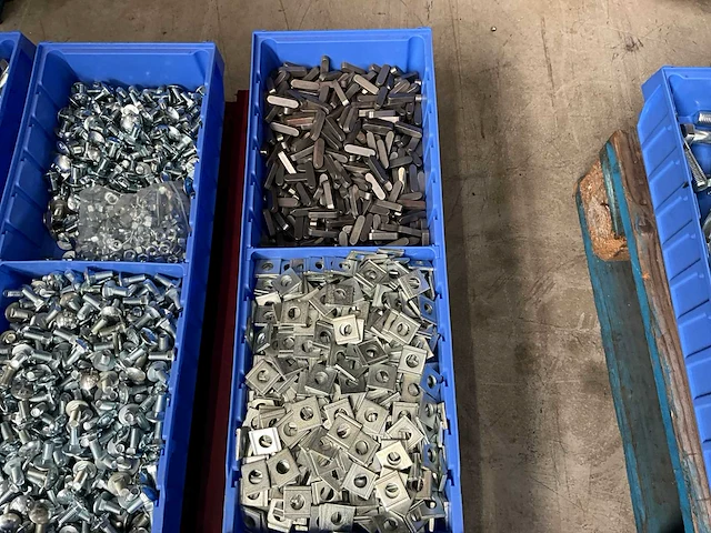 Partij bevestigingsmateriaal - afbeelding 6 van  7