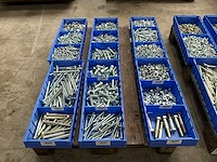 Partij bevestigingsmateriaal - afbeelding 1 van  7