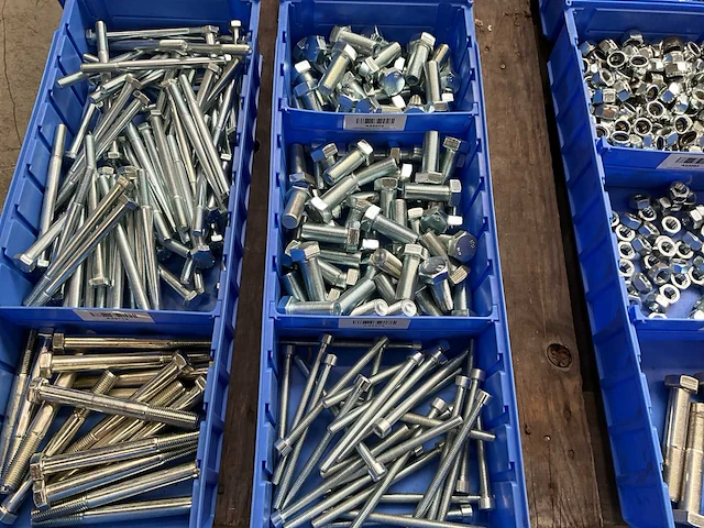 Partij bevestigingsmateriaal - afbeelding 5 van  7