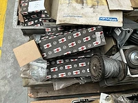 Partij bevestigingsmateriaal - afbeelding 7 van  8