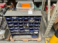 Partij bevestigingsmateriaal - afbeelding 1 van  7