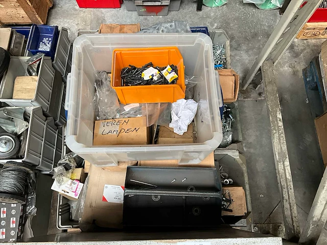 Partij bevestigingsmateriaal - afbeelding 2 van  7