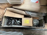Partij bevestigingsmateriaal - afbeelding 4 van  7