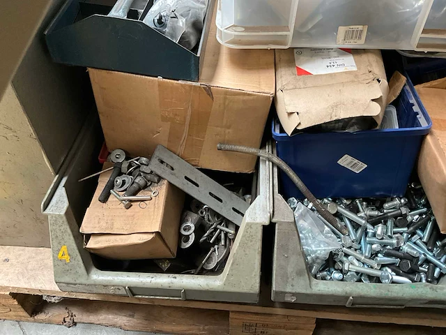 Partij bevestigingsmateriaal - afbeelding 6 van  7