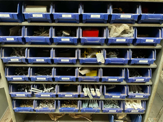 Partij bevestigingsmateriaal - afbeelding 7 van  7