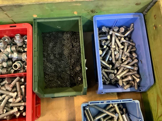 Partij bevestigingsmateriaal - afbeelding 5 van  8