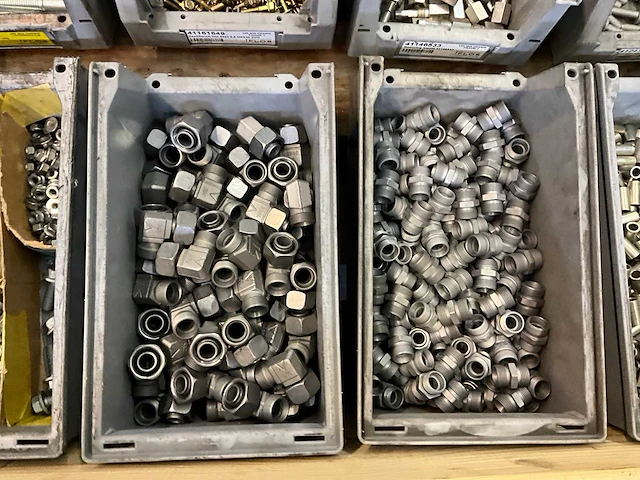 Partij bevestigingsmateriaal - afbeelding 3 van  7