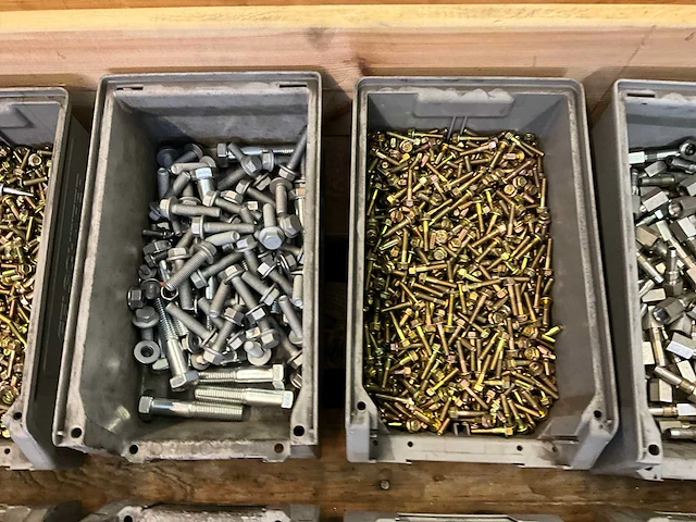 Partij bevestigingsmateriaal - afbeelding 6 van  7