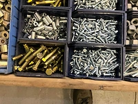 Partij bevestigingsmateriaal - afbeelding 7 van  9