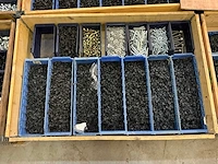 Partij bevestigingsmateriaal - afbeelding 1 van  7