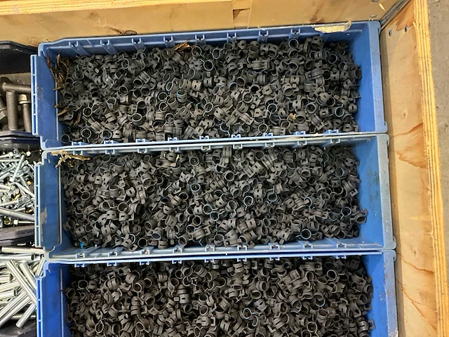 Partij bevestigingsmateriaal - afbeelding 2 van  7