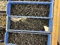 Partij bevestigingsmateriaal - afbeelding 4 van  7