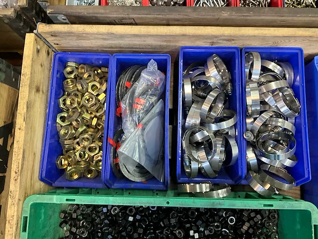 Partij bevestigingsmateriaal - afbeelding 5 van  6