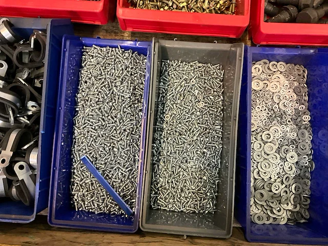 Partij bevestigingsmateriaal - afbeelding 3 van  9