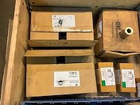 Partij bevestigingsmateriaal - afbeelding 5 van  11