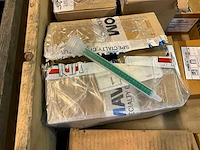 Partij bevestigingsmateriaal - afbeelding 7 van  11