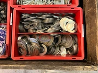 Partij bevestigingsmateriaal - afbeelding 2 van  9