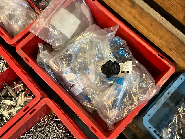 Partij bevestigingsmateriaal - afbeelding 6 van  9