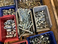 Partij bevestigingsmateriaal - afbeelding 5 van  10