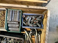 Partij bevestigingsmateriaal - afbeelding 9 van  10