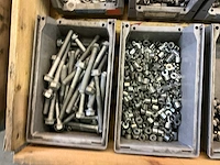 Partij bevestigingsmateriaal - afbeelding 2 van  8