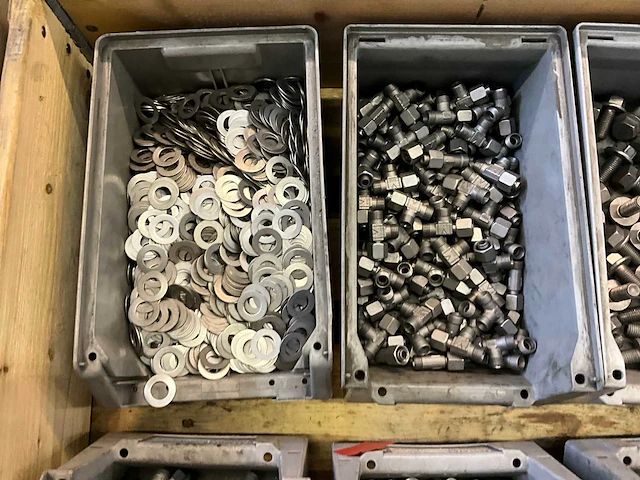 Partij bevestigingsmateriaal - afbeelding 3 van  8