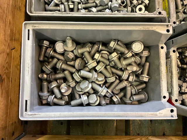 Partij bevestigingsmateriaal - afbeelding 6 van  7