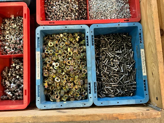 Partij bevestigingsmateriaal - afbeelding 3 van  9