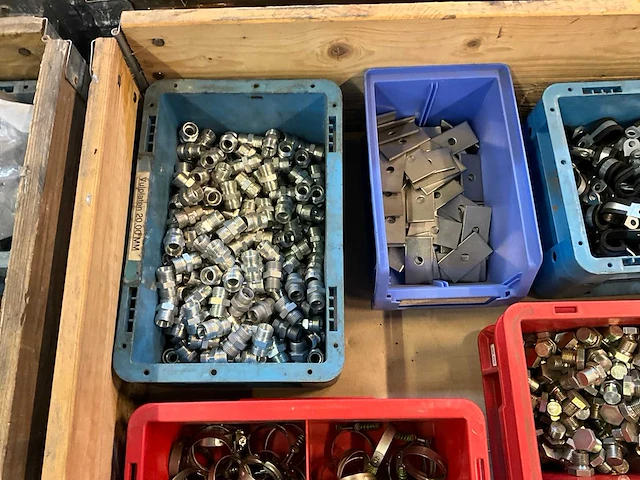 Partij bevestigingsmateriaal - afbeelding 6 van  10
