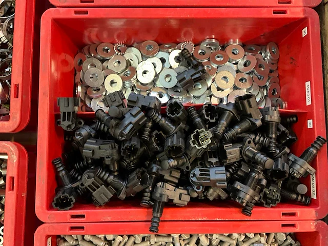 Partij bevestigingsmateriaal - afbeelding 9 van  10